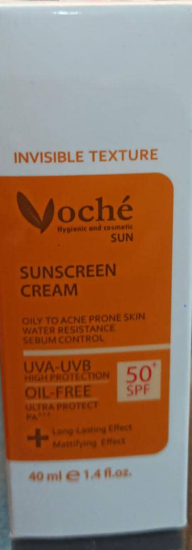 وچه ضدآفتاب بدون رنگ پوست چربspf50